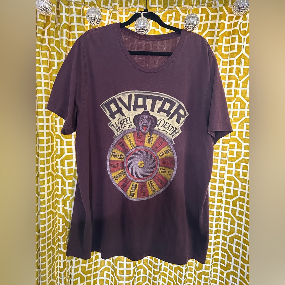 Avatar wheel of death Graphic T-Shirt in brown